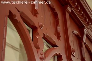 Verzierungen der Haustür