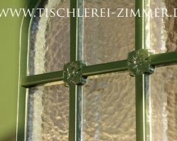 historische Haustür mit Ornamentglas