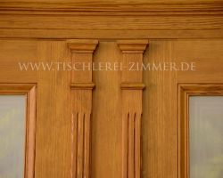 Zierkapitelle mit Schlagleisten