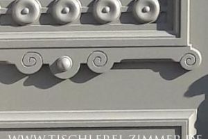 Nachbau historische Haustür - Verzierungen und Schmuckelemente der Gründerzeit