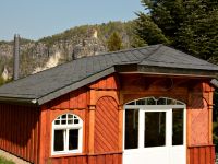 Bogenfenster mit Sprossen