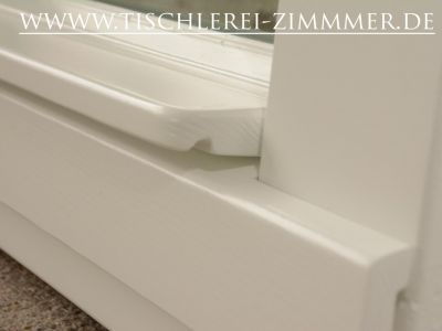 Denkmalfenster - Ansicht vom Holzwetterschenkel unten