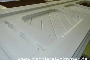 Türblatt vor dem Lackieren