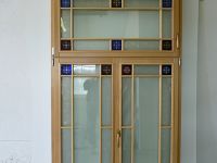 Denkmalschutzfenster mit farbigem Ornamentglas