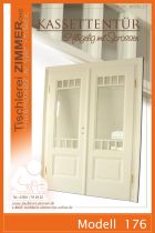 zweiflügelige Kassettentür mit Sprossen