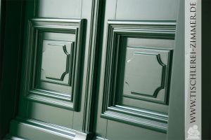 traditionelle Haustürfüllungen - Außen