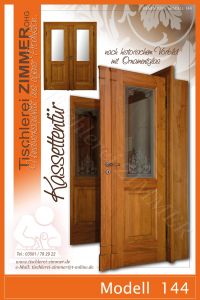 zweiflügelige Kassettentür lasiert mit Ornamentglas nach hist.Vorbild