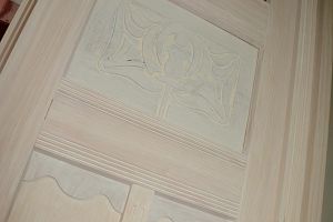 alte Haustür entsteht neu