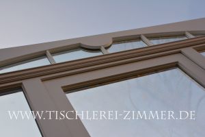 Ansicht vom Türaufsatz