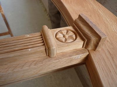 Zierkapitell aus Eiche - Holzfenster Jugendstil-Villa Dresden