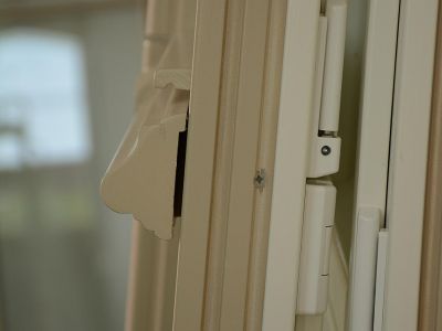 Fensterbeschläge von ROTO - Kreuzstockfenster