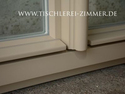 Holzwetterschenkel am Flügel - Kreuzstockfenster