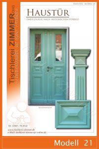 restaurierte zweiflügelige Haustür in Grün nach historischem Vorbild - Modell 12