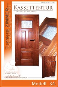 traditionelle Innentür mit 4er Kassettenteilung (oben Glasscheibe) dunkel lasiert