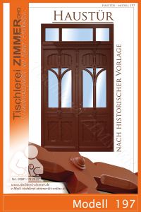 zweiflügelige Haustür mit Oberlicht und zahlreichen individuellen Verzierungen nach historischer Vorlage