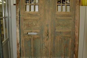 alte historische Jugendstil Haustür