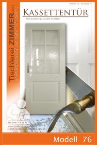 Kassettentür mit Ornamentglas und Sprossen