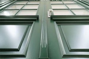 zweiflügelige Haustür