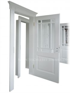 Stiltüren mit Ornamentglas