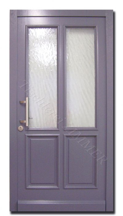 Haustür mit Stoßgriff