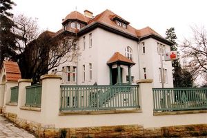 Fenster für Sparkassenfiliale in Dresden