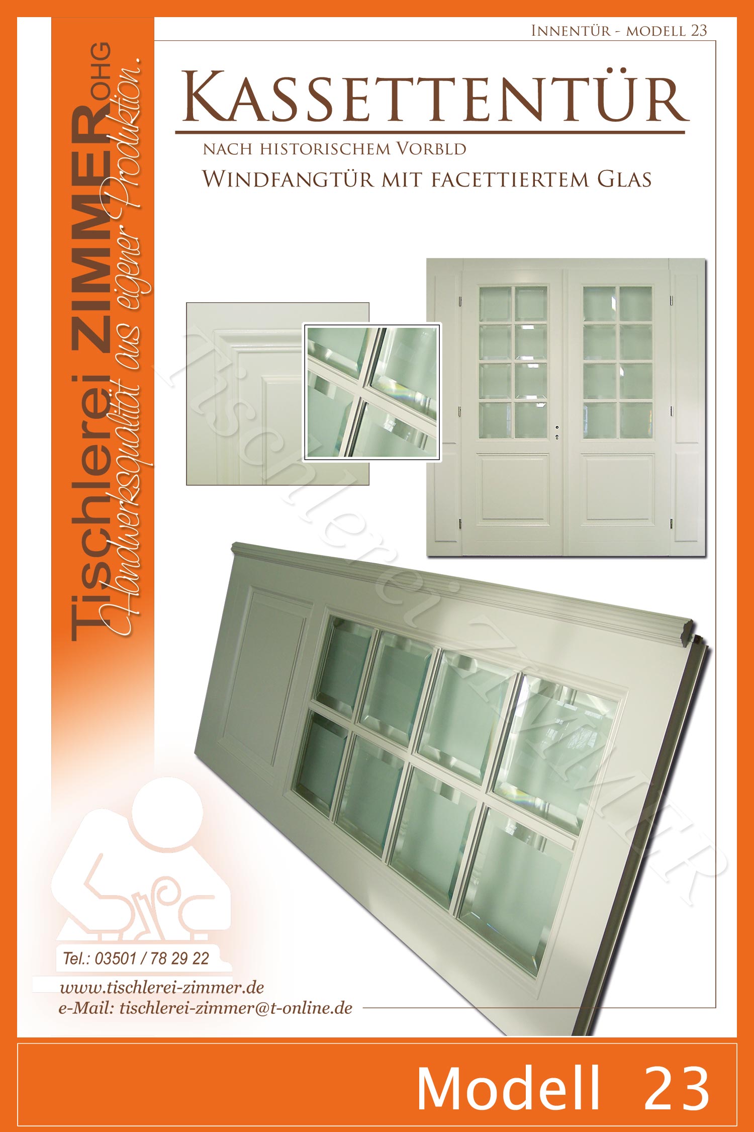 zweiflügelige Kassettentür mit facettierten Glasscheiben und individuellen Seitenteilen